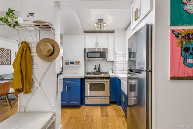 118-17 Union Turnpike 2J, Forest Hills, NY 11375