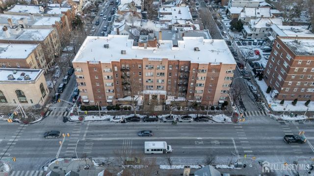 2520 John F Kennedy Boulevard, Jersey City, NJ 07304