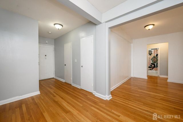 2520 John F Kennedy Boulevard, Jersey City, NJ 07304