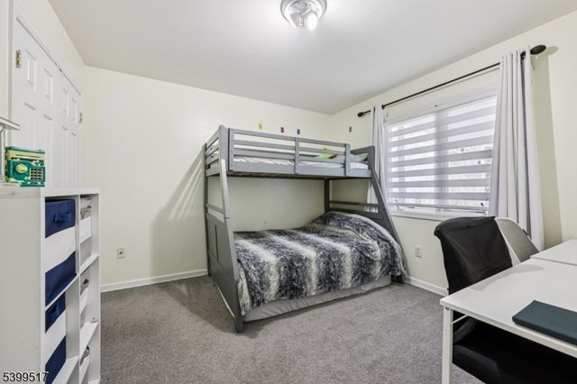 348 River Dr, Garfield City, NJ 07026