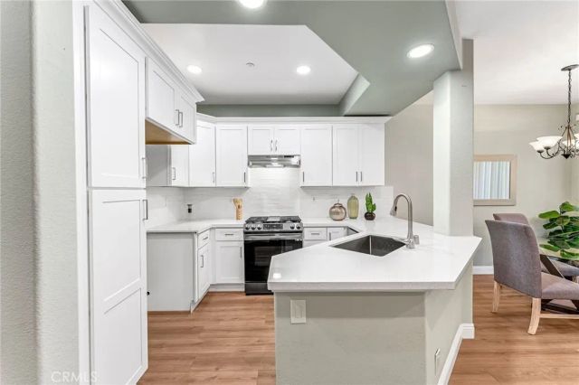 304 Birch Grove, Irvine, CA 92618