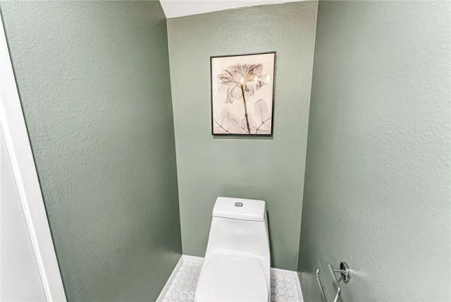 304 Birch Grove, Irvine, CA 92618