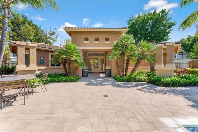 304 Birch Grove, Irvine, CA 92618