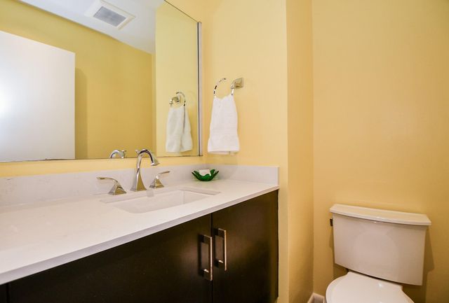5110 San Felipe Street 145W, Houston, TX 77056