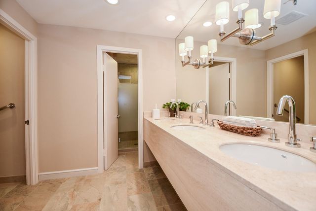 5110 San Felipe Street 145W, Houston, TX 77056