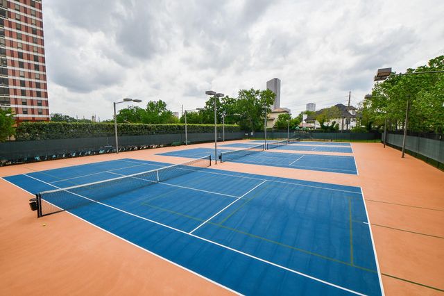 5110 San Felipe Street 145W, Houston, TX 77056
