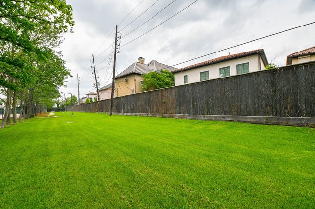 5110 San Felipe Street 145W, Houston, TX 77056