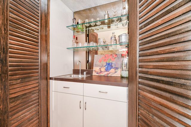 5110 San Felipe Street 145W, Houston, TX 77056