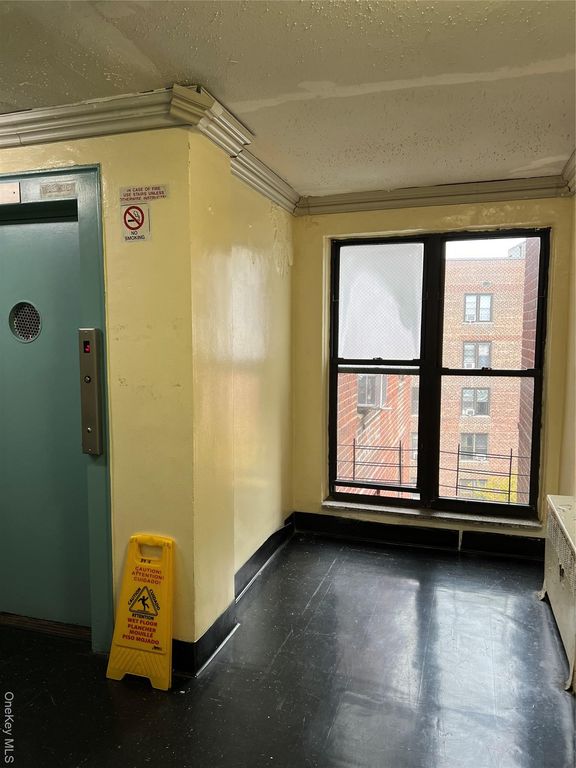 44-21 Macnish St. 2B, Elmhurst, NY 11373