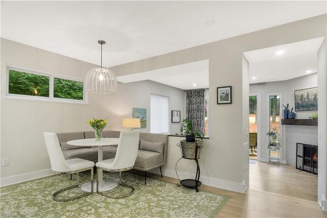 112 Harrops GLN, Williamsburg, VA 23185