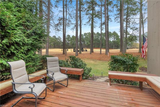112 Harrops GLN, Williamsburg, VA 23185
