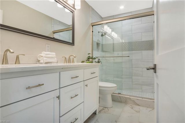 112 Harrops GLN, Williamsburg, VA 23185