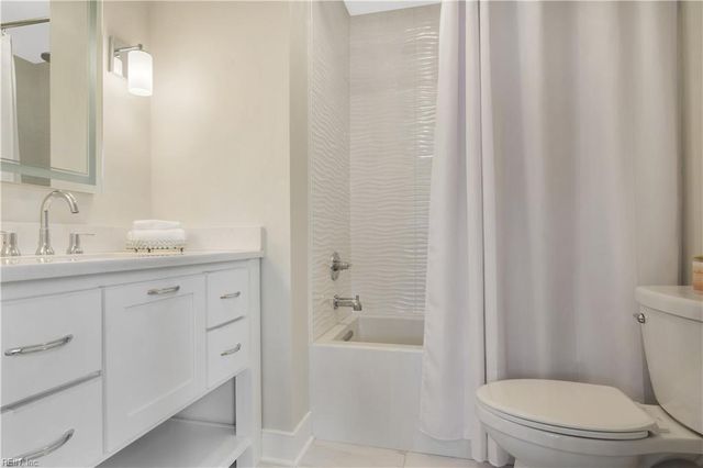 112 Harrops GLN, Williamsburg, VA 23185