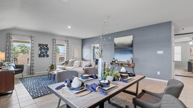 1701 GILLENS Avenue, Fort Worth, TX 76140