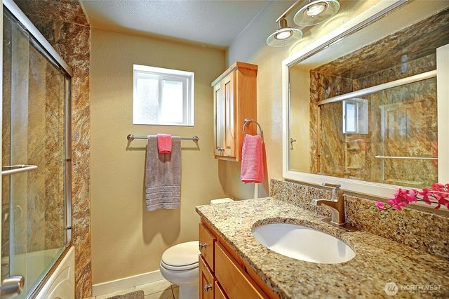 366 Tillicum Way, Camano Island, WA 98282
