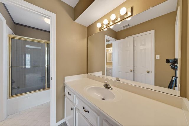 3118 Timber Village Drive, Houston, TX 77068