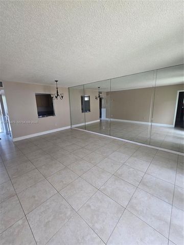 1630 Sandpiper Blvd, Homestead, FL 33035