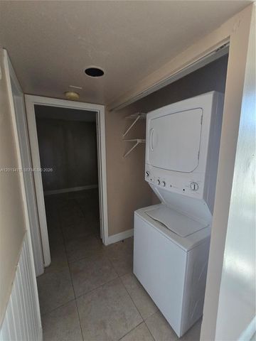 1630 Sandpiper Blvd, Homestead, FL 33035