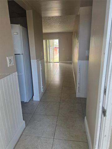 1630 Sandpiper Blvd, Homestead, FL 33035