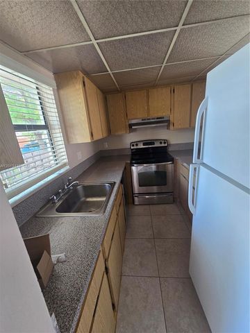 1630 Sandpiper Blvd, Homestead, FL 33035