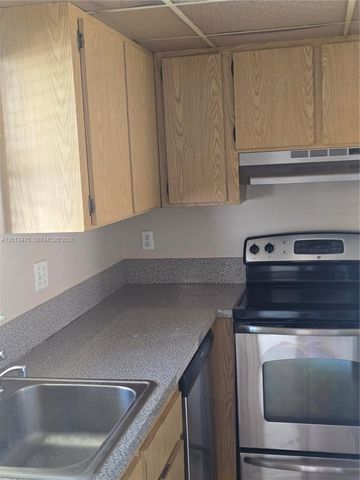 1630 Sandpiper Blvd, Homestead, FL 33035
