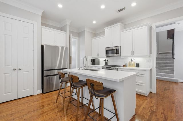 1215 Marconi Street A, Houston, TX 77019