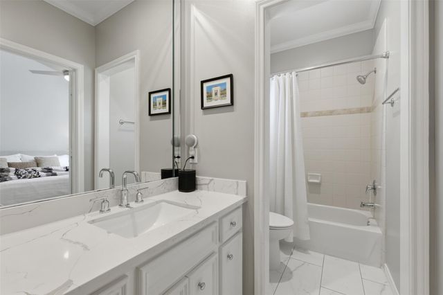 1215 Marconi Street A, Houston, TX 77019