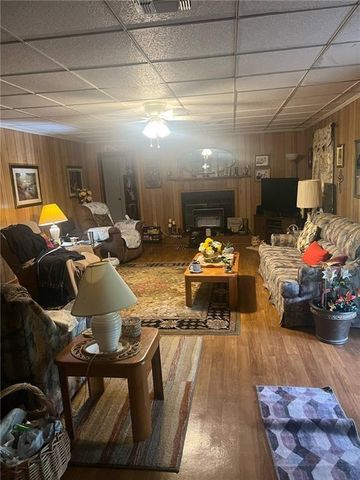 106 ELLIS MILLS Road, Hessmer, LA 71341