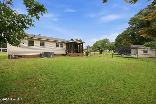 1222 Pactolus Highway, Greenville, NC 27834