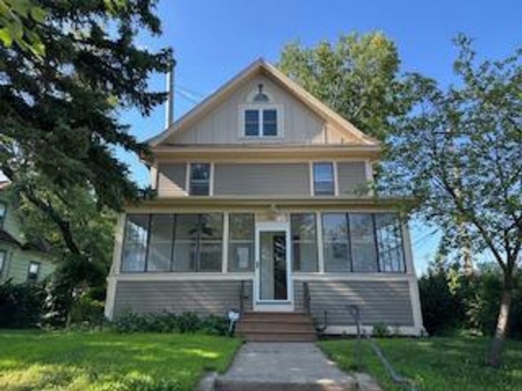 1595 Blair Avenue, Saint Paul, MN 55104