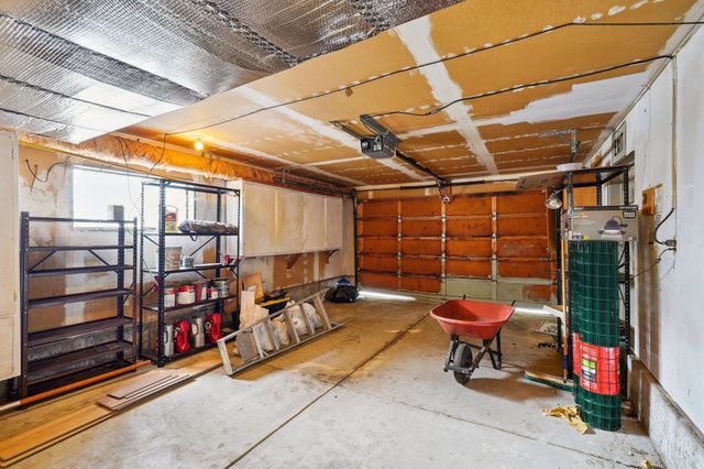 23762 Hutchinson Rd, Los Gatos, CA 95033