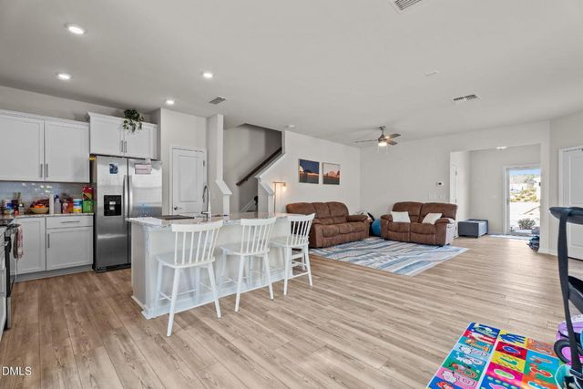 1572 Rhodes Pond Street, Wendell, NC 27591