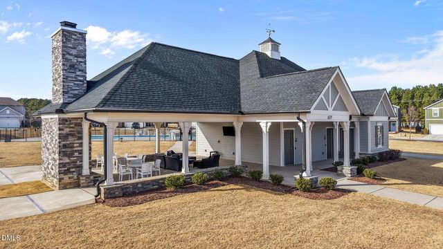 1572 Rhodes Pond Street, Wendell, NC 27591