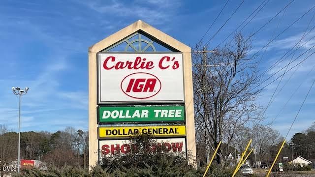 1572 Rhodes Pond Street, Wendell, NC 27591