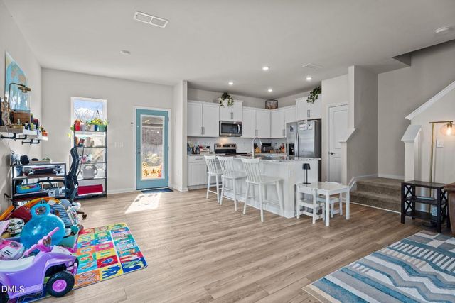 1572 Rhodes Pond Street, Wendell, NC 27591