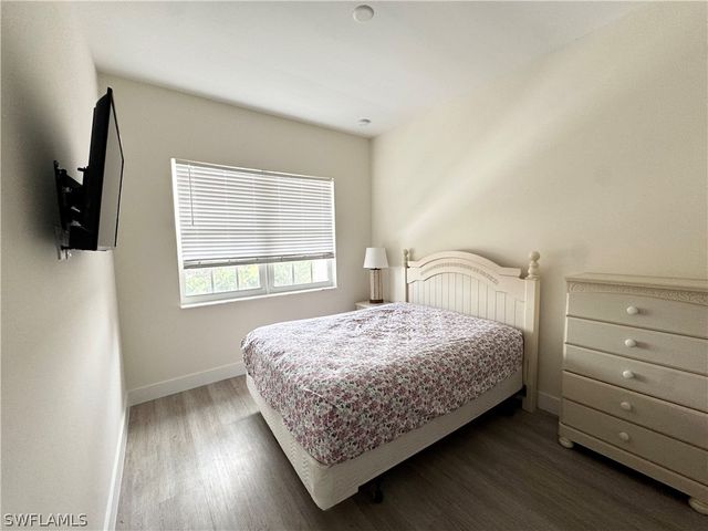 15901 Royal Pointe LN 405, Fort Myers, FL 33908