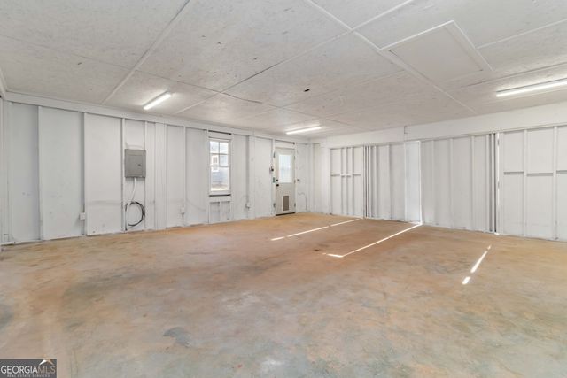 536 Phillips Drive, Monroe, GA 30656