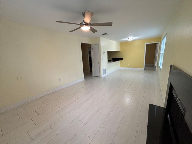 3638 59TH AVENUE W 3638, Bradenton, FL 34210