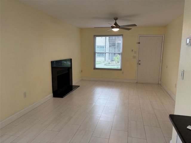 3638 59TH AVENUE W 3638, Bradenton, FL 34210