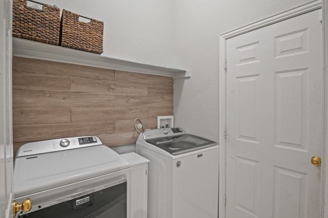 8114 Salzburg Drive, Rowlett, TX 75089