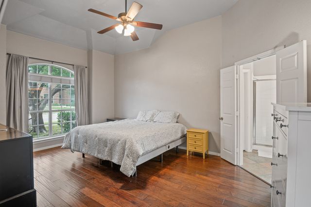 8114 Salzburg Drive, Rowlett, TX 75089