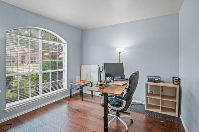 8114 Salzburg Drive, Rowlett, TX 75089