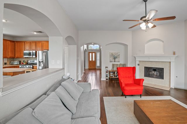 8114 Salzburg Drive, Rowlett, TX 75089
