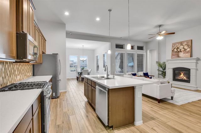 2635 Broad Reach Road, Manvel, TX 77578