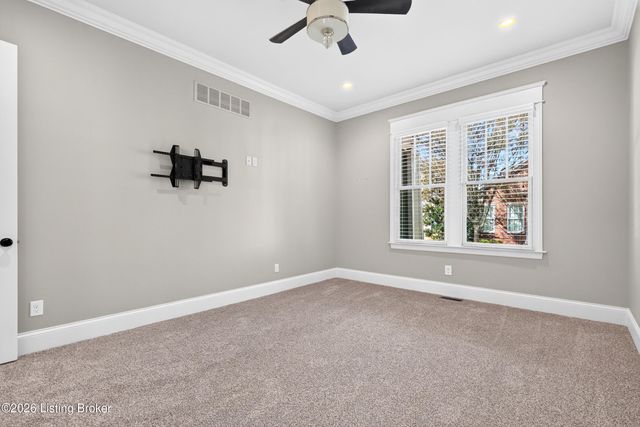 10707 Impatiens St, Prospect, KY 40059