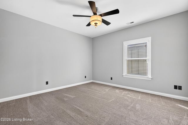 10707 Impatiens St, Prospect, KY 40059