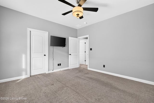 10707 Impatiens St, Prospect, KY 40059