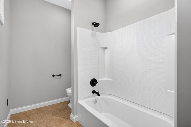 10707 Impatiens St, Prospect, KY 40059