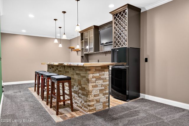 10707 Impatiens St, Prospect, KY 40059