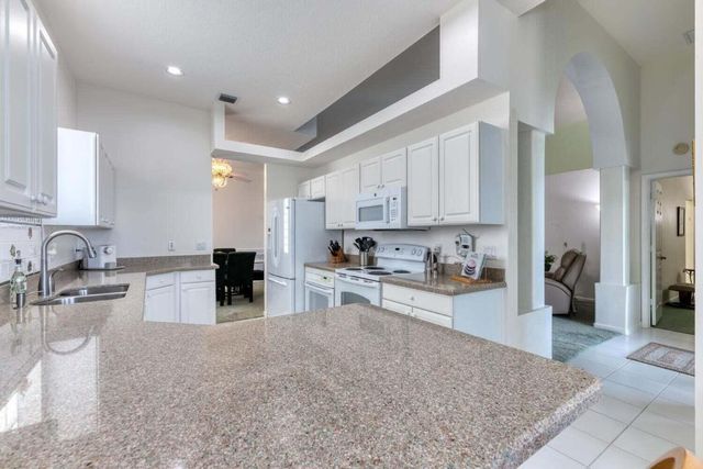 1232 Avondale Lane, West Palm Beach, FL 33409